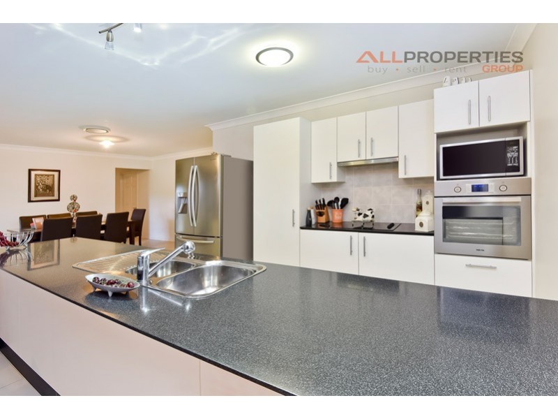 14-16 Borrowdale Court, Mundoolun QLD 4285