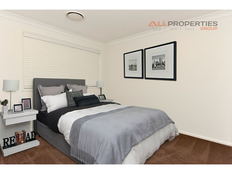 17 Callistemon Street, Heathwood QLD 4110