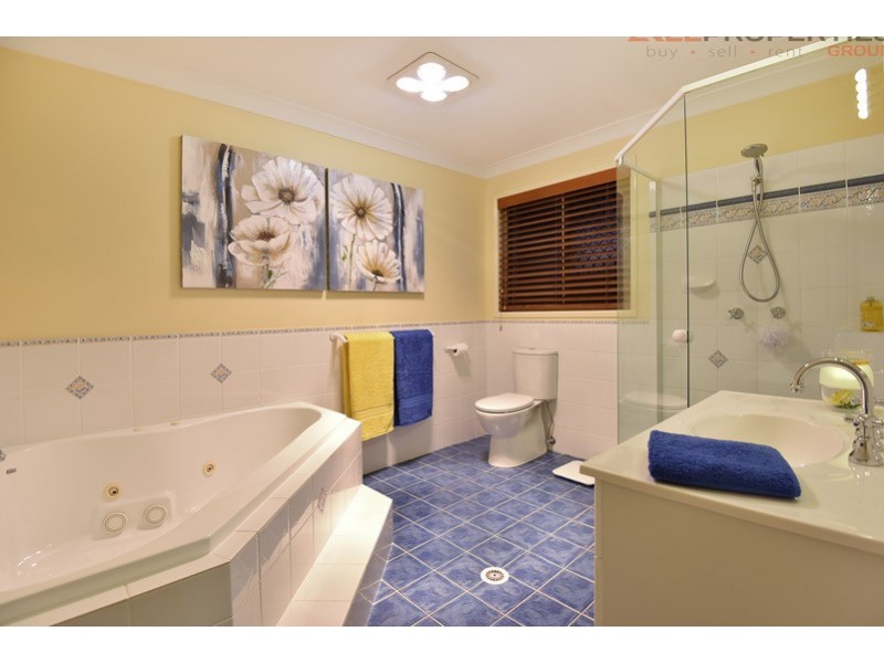 50 Talisker Pl, Parkinson QLD 4115