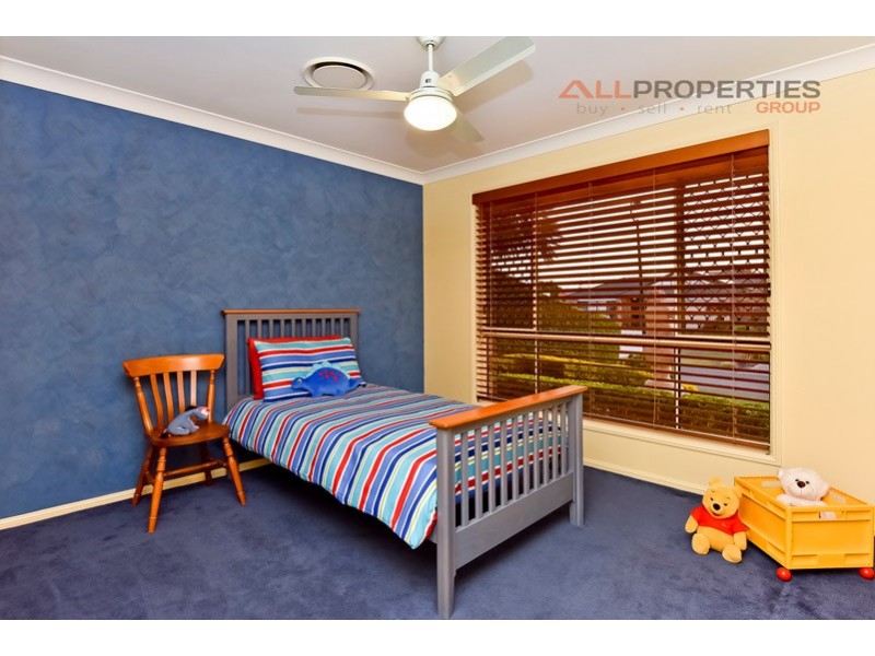 50 Talisker Pl, Parkinson QLD 4115