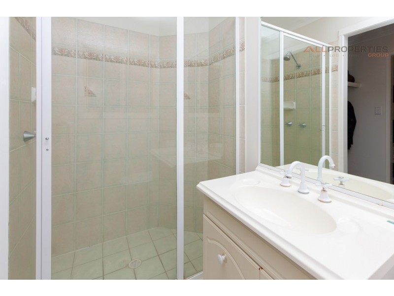 15 Branxton Pl, Parkinson QLD 4115