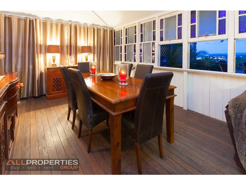 3 Quarry Street, Ipswich QLD 4305