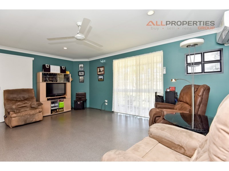 56 Cardwell Close, Munruben QLD 4125