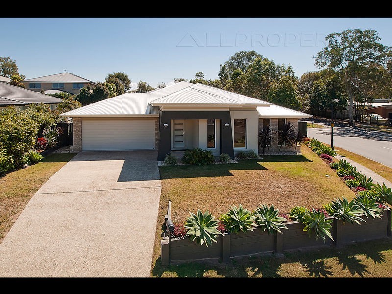 1 Bottlebrush Street, Heathwood QLD 4110