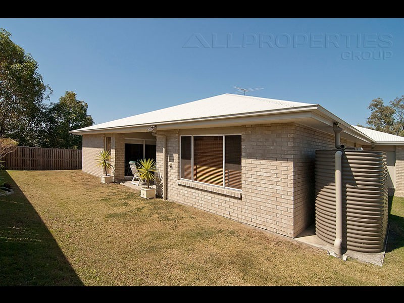 1 Bottlebrush Street, Heathwood QLD 4110