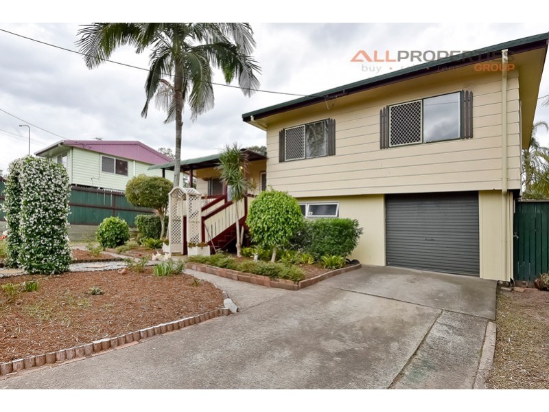 6 GREEN ROAD, Regents Park QLD 4118