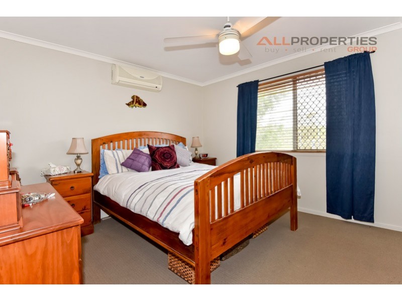 6 GREEN ROAD, Regents Park QLD 4118