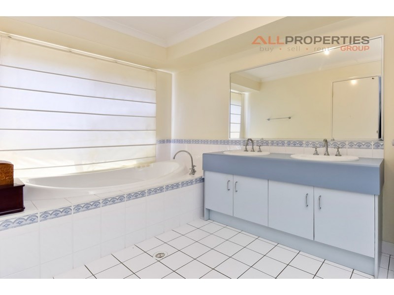 65 Claremont Pde, Forest Lake QLD 4078