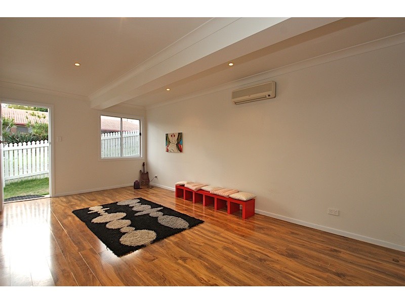 9 Boundary Road, Bundamba QLD 4304