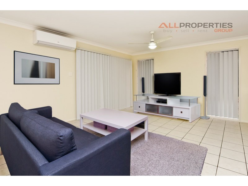 27 Juniper Street, Heathwood QLD 4110