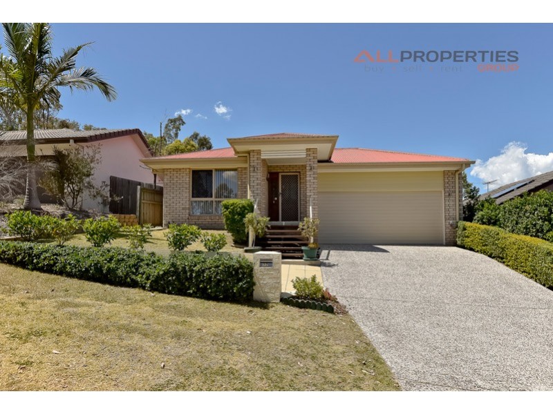 32 Woodlands Boulevard, Waterford QLD 4133