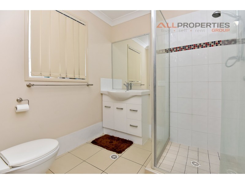 4 Gage Close, Durack QLD 4077