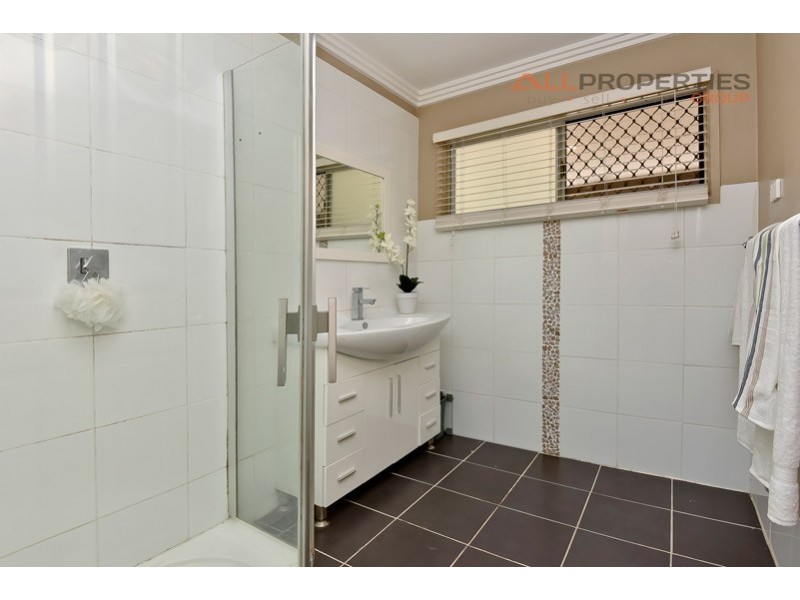 9 Altola St, Durack QLD 4077