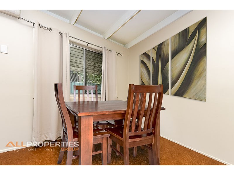 14 Pinewood Street, Crestmead QLD 4132