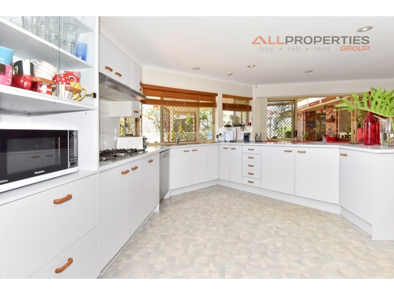 12 Jarrah Pl, Durack QLD 4077