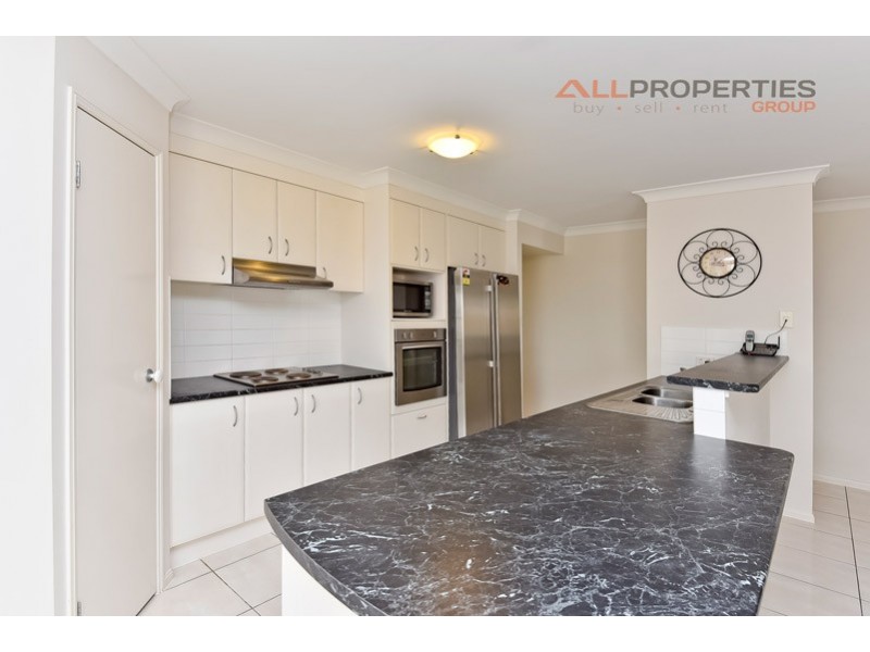 20 Creekside Crescent, Jimboomba QLD 4280