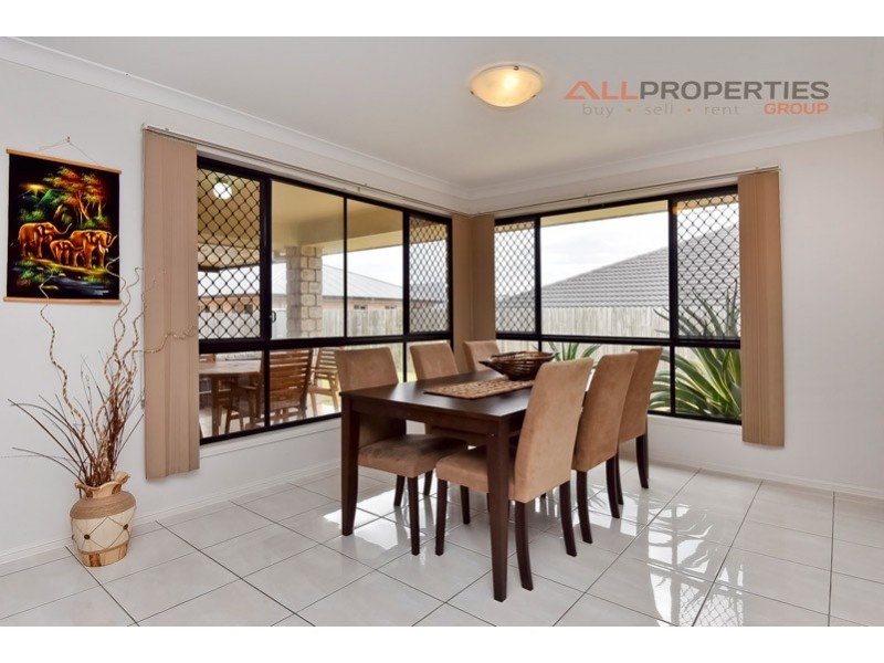 20 Creekside Crescent, Jimboomba QLD 4280