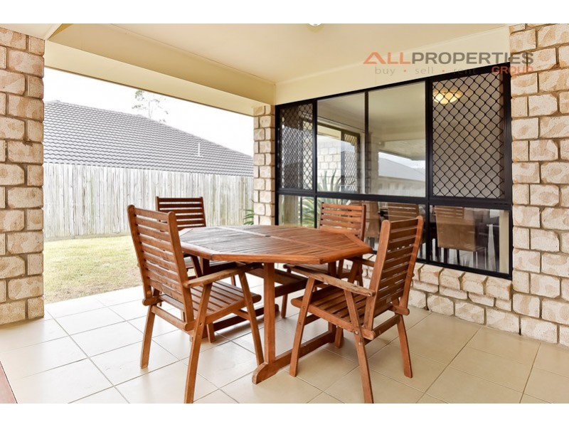 20 Creekside Crescent, Jimboomba QLD 4280