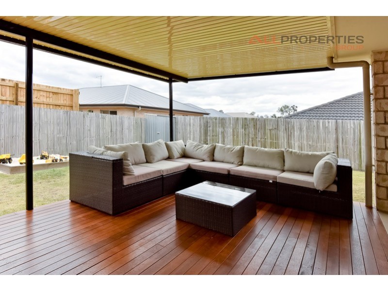 20 Creekside Crescent, Jimboomba QLD 4280