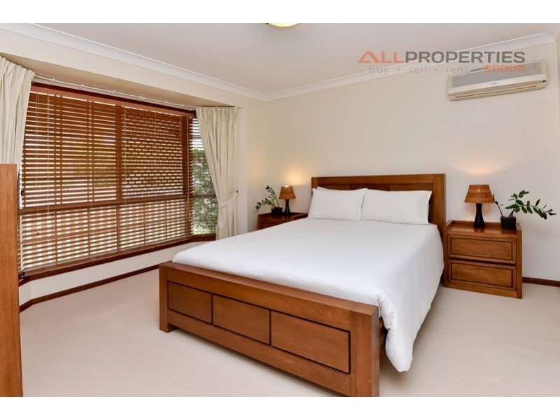 36 Ontario Cres, Parkinson QLD 4115