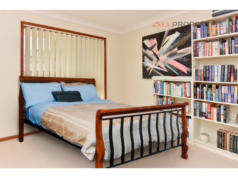 36 Ontario Cres, Parkinson QLD 4115