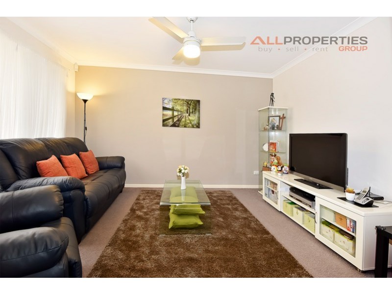 44 Dart Place, Parkinson QLD 4115