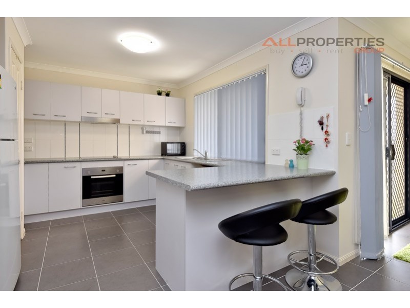 44 Dart Place, Parkinson QLD 4115