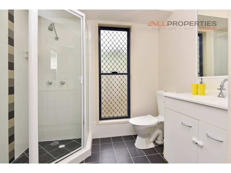 44 Dart Place, Parkinson QLD 4115