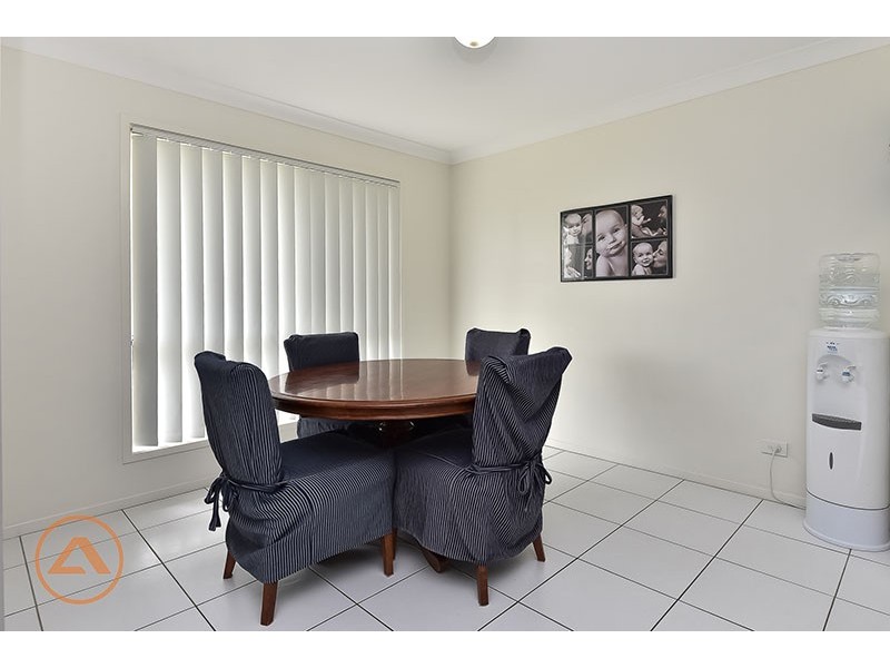 1 TO 3 MITCHELSON DRIVE, Regents Park QLD 4118