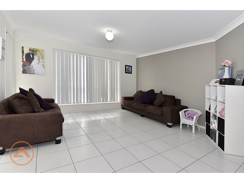 1 TO 3 MITCHELSON DRIVE, Regents Park QLD 4118