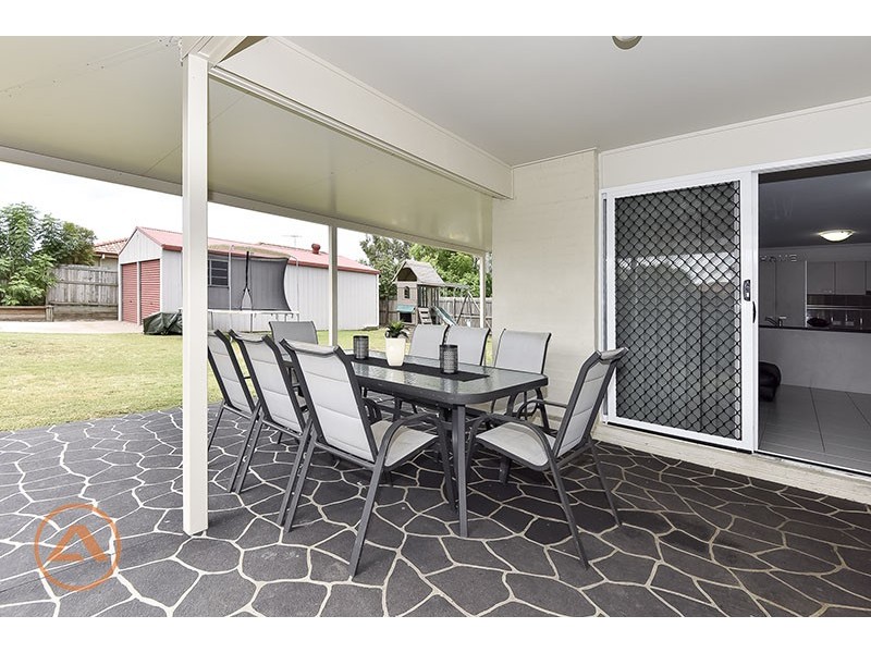 1 TO 3 MITCHELSON DRIVE, Regents Park QLD 4118