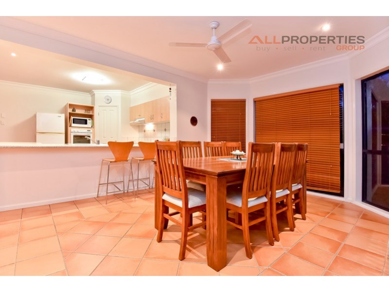 10 Landsborough Place, Forest Lake QLD 4078