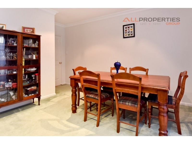 10 Landsborough Place, Forest Lake QLD 4078