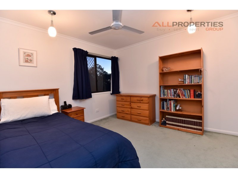 10 Landsborough Place, Forest Lake QLD 4078