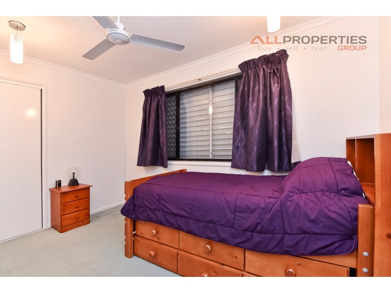 10 Landsborough Place, Forest Lake QLD 4078