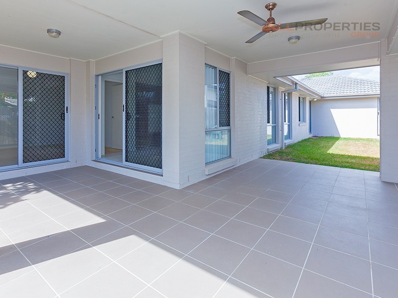 23 Acacia Street, Heathwood QLD 4110