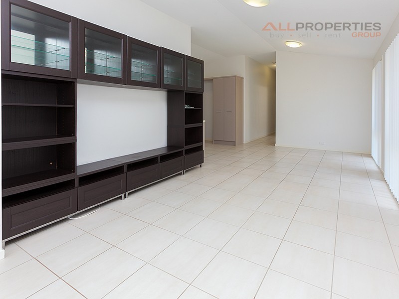 23 Acacia Street, Heathwood QLD 4110