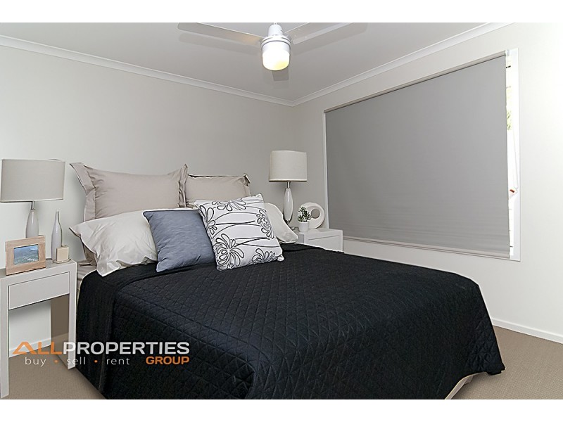 22 ITEA COURT, Regents Park QLD 4118