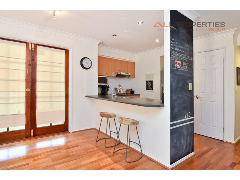 59 Glasshouse Cr, Forest Lake QLD 4078