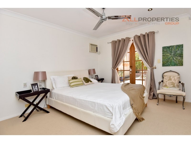 59 Glasshouse Cr, Forest Lake QLD 4078