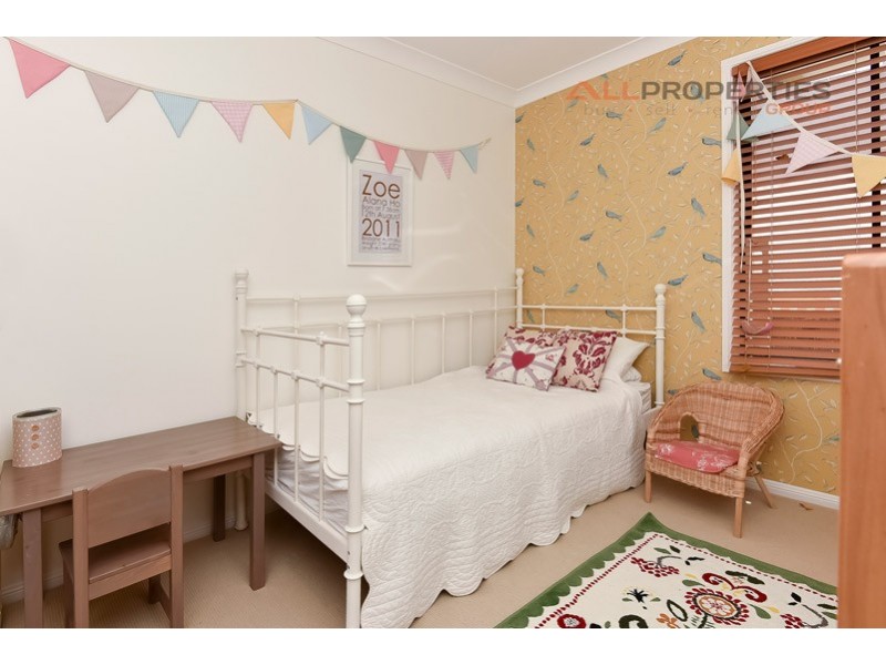 59 Glasshouse Cr, Forest Lake QLD 4078