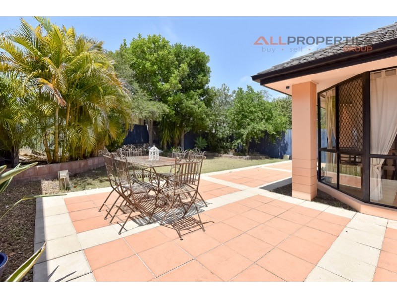 59 Glasshouse Cr, Forest Lake QLD 4078