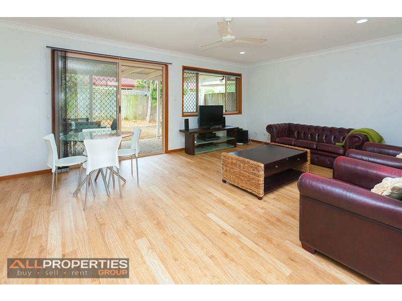 21 Scarlet Place, Forest Lake QLD 4078