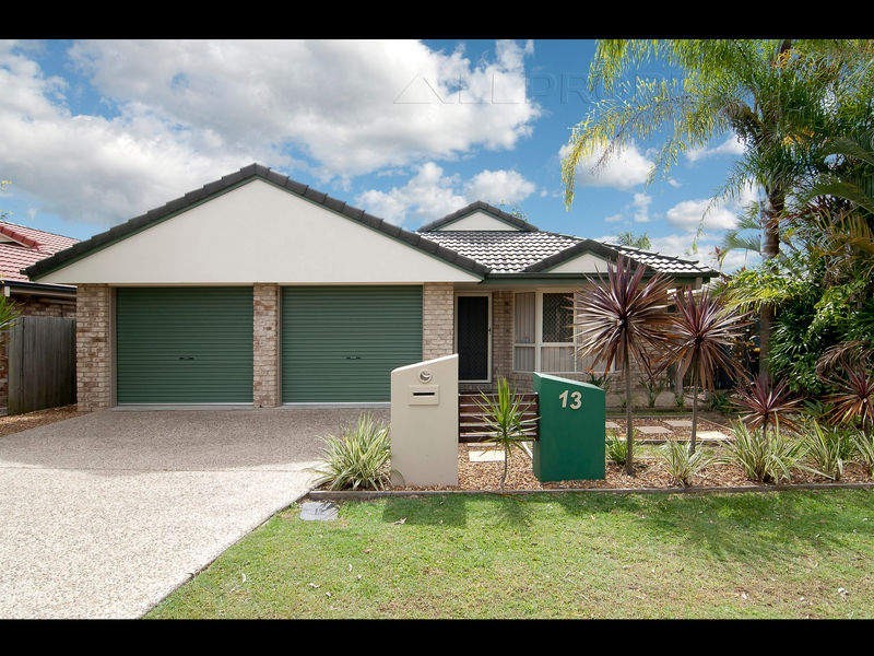 13 Harrison Cr, Forest Lake QLD 4078