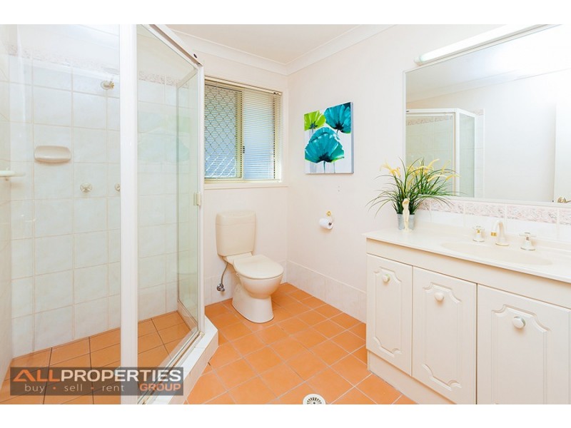 96 Ontario Cres, Parkinson QLD 4115