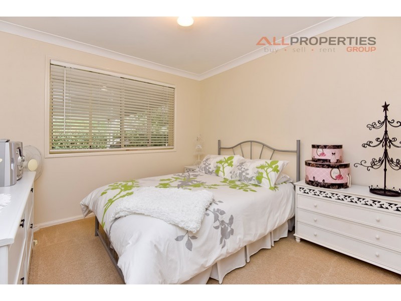 12 Titan Court, Boronia Heights QLD 4124