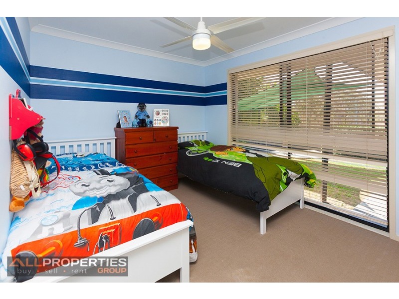30 Jeff Collins Circuit, Bellbird Park QLD 4300