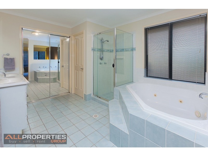 163 – 167 Equestrian Dr, New Beith QLD 4124