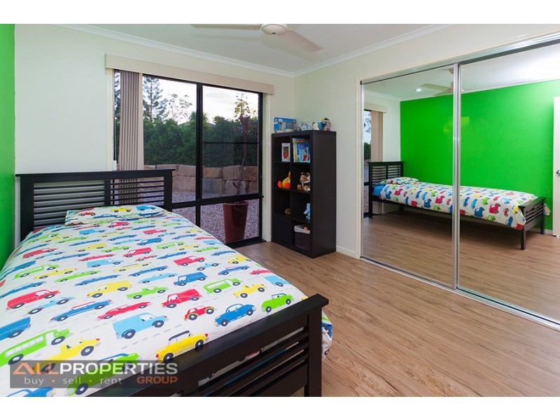163 – 167 Equestrian Dr, New Beith QLD 4124