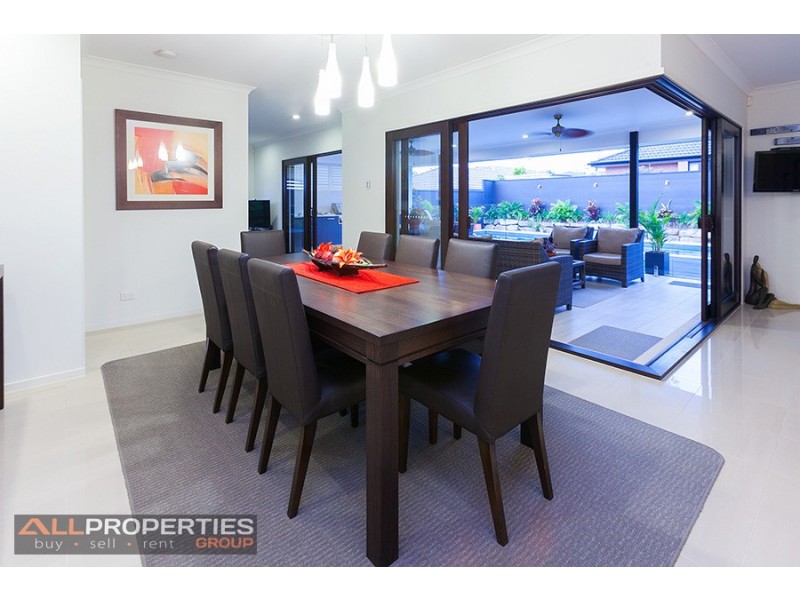 18 Tweeddale Cct, Drewvale QLD 4116